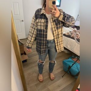SOLD-Princess Polly oversized Flannel